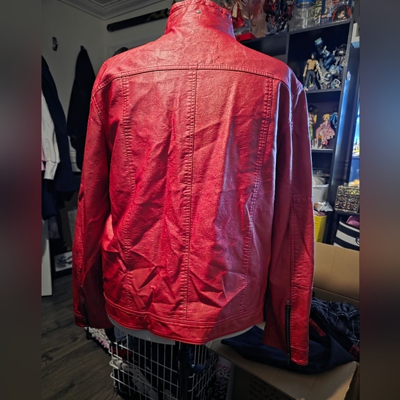 Matpat Red Leather Jacket XL3 - Picture 4 of 11